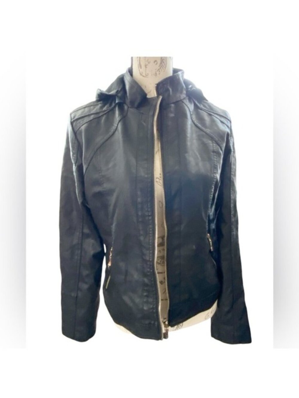 Reserve Fairfax Womens L Black Faux Leather Hooded Moto Jacket Zip Pockets Lined